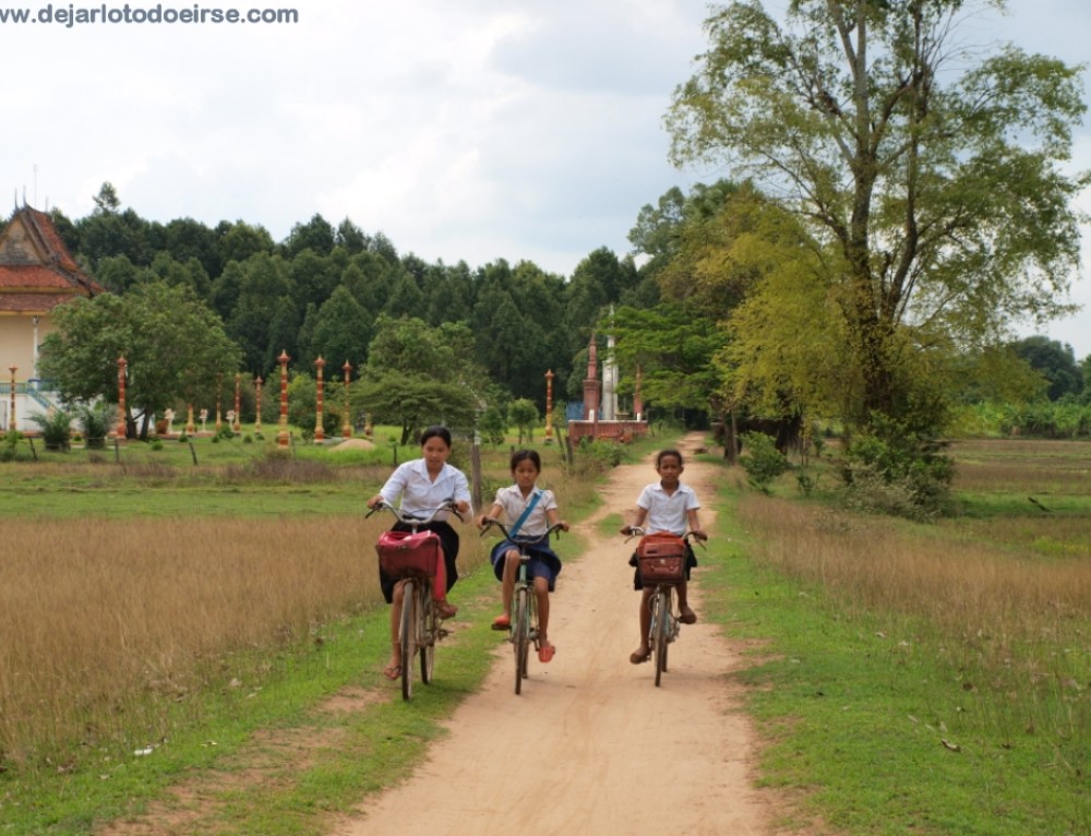 Ruido y sonrisas ¡esto es Camboya! KRATIE